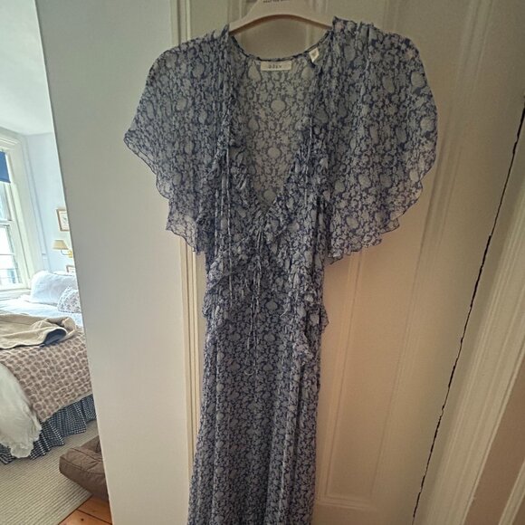 DÔEN Antoinette Floral Silk Maxi Dress, Blue Tea - Size M - Picture 3 of 7